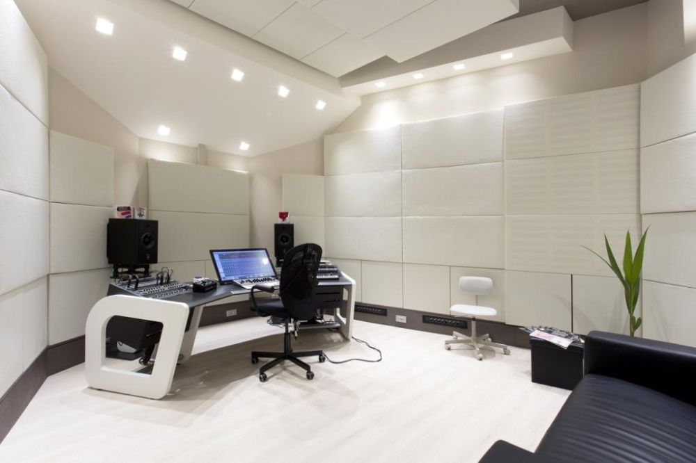 Expert Soundproofing Solutions